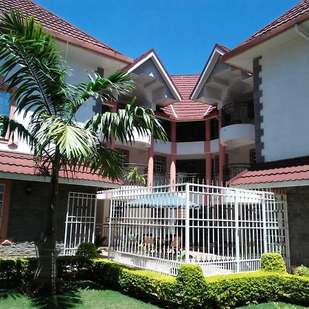 Villa Leone Boutique Hotel ไนโรบี ภายนอก รูปภาพ