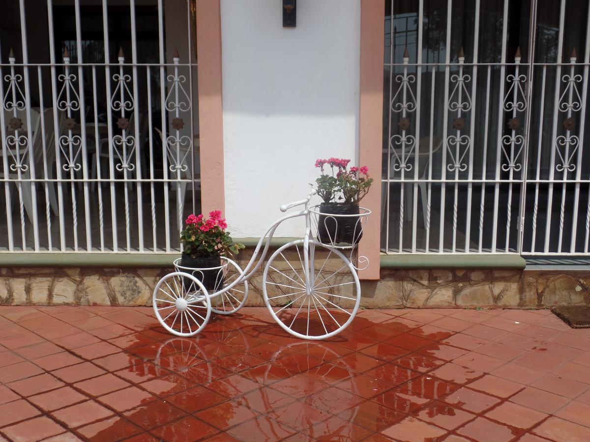 Villa Leone Boutique Hotel ไนโรบี ภายนอก รูปภาพ