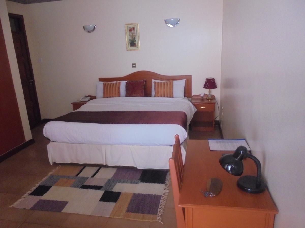 Villa Leone Boutique Hotel ไนโรบี ภายนอก รูปภาพ