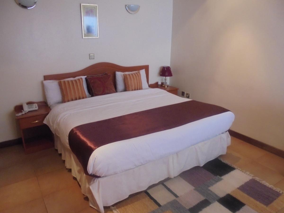 Villa Leone Boutique Hotel ไนโรบี ภายนอก รูปภาพ