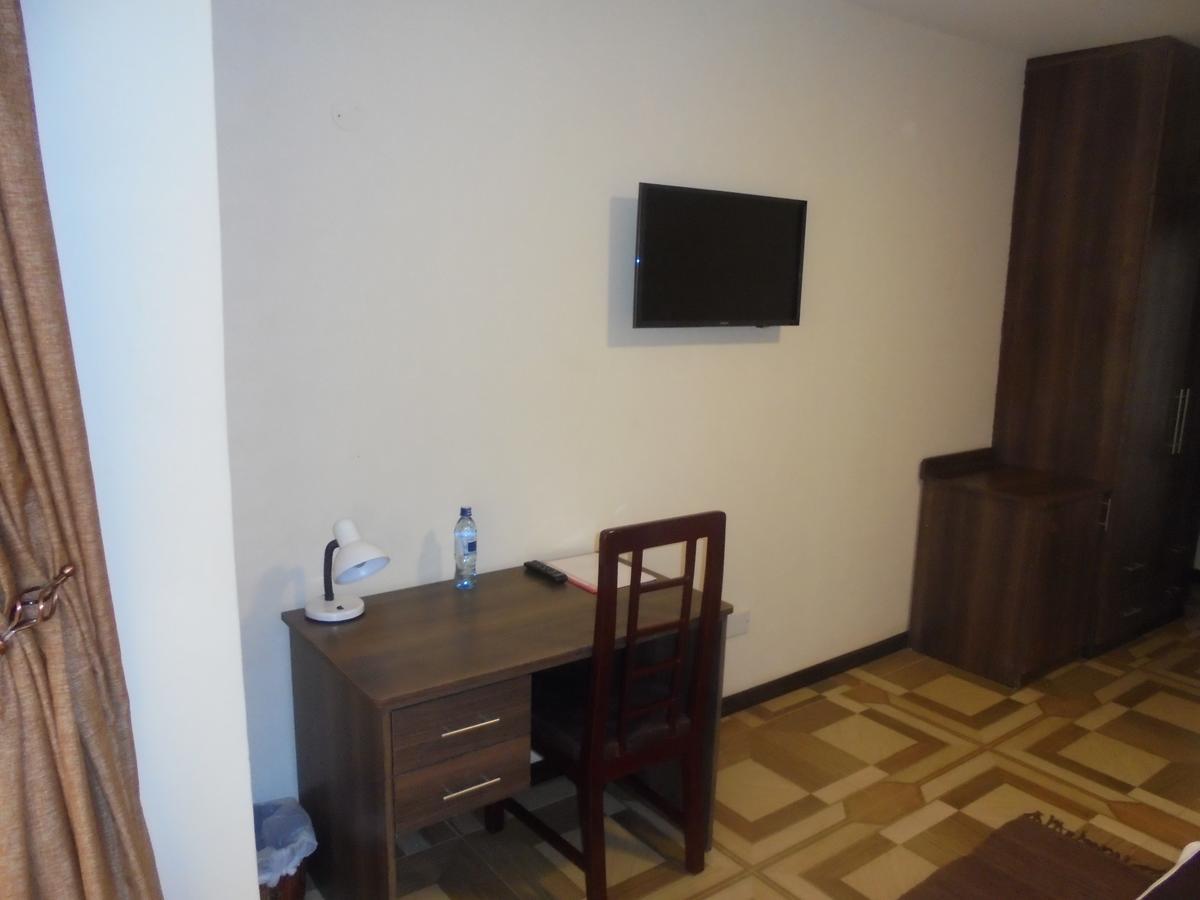 Villa Leone Boutique Hotel ไนโรบี ภายนอก รูปภาพ