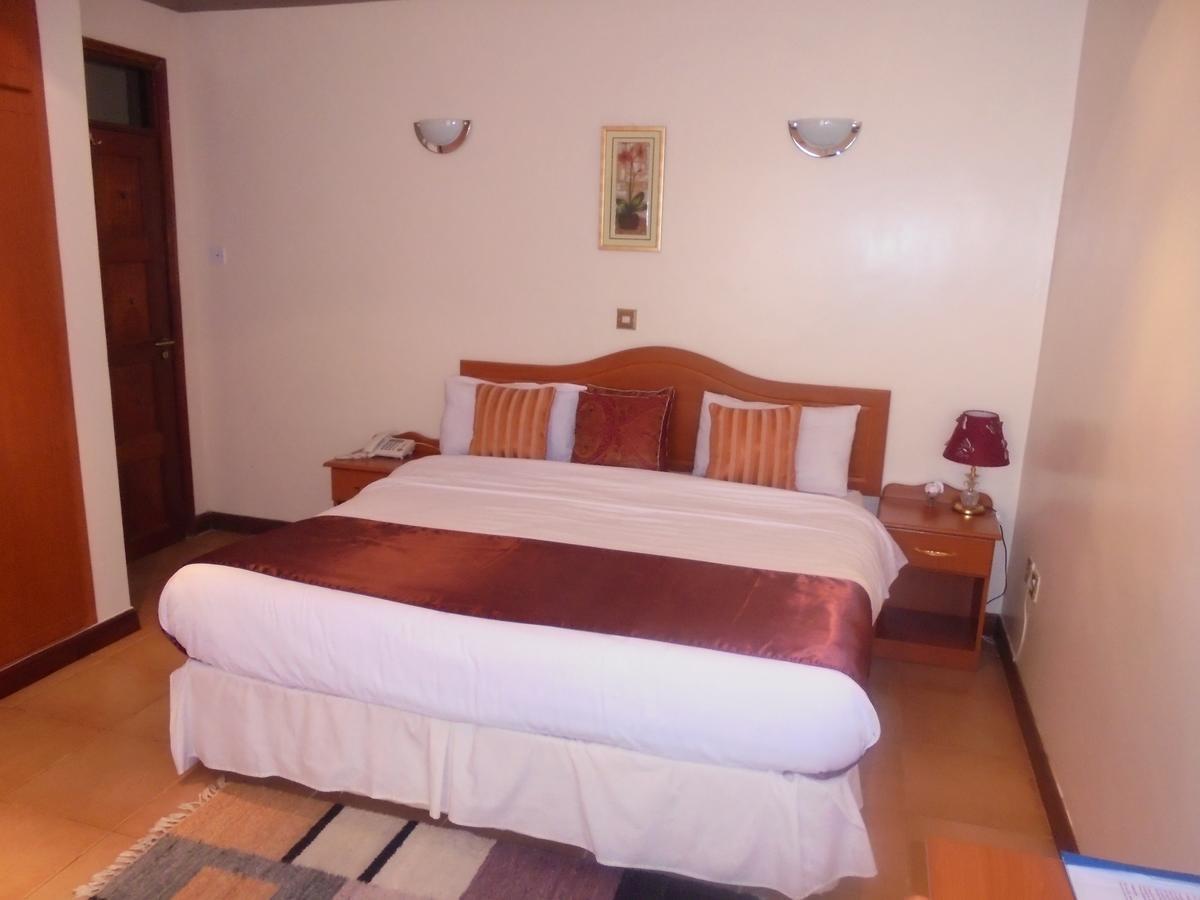 Villa Leone Boutique Hotel ไนโรบี ภายนอก รูปภาพ